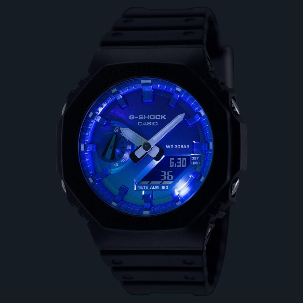 卡西歐 GA-2100FL-1AER - 其他角度(2)