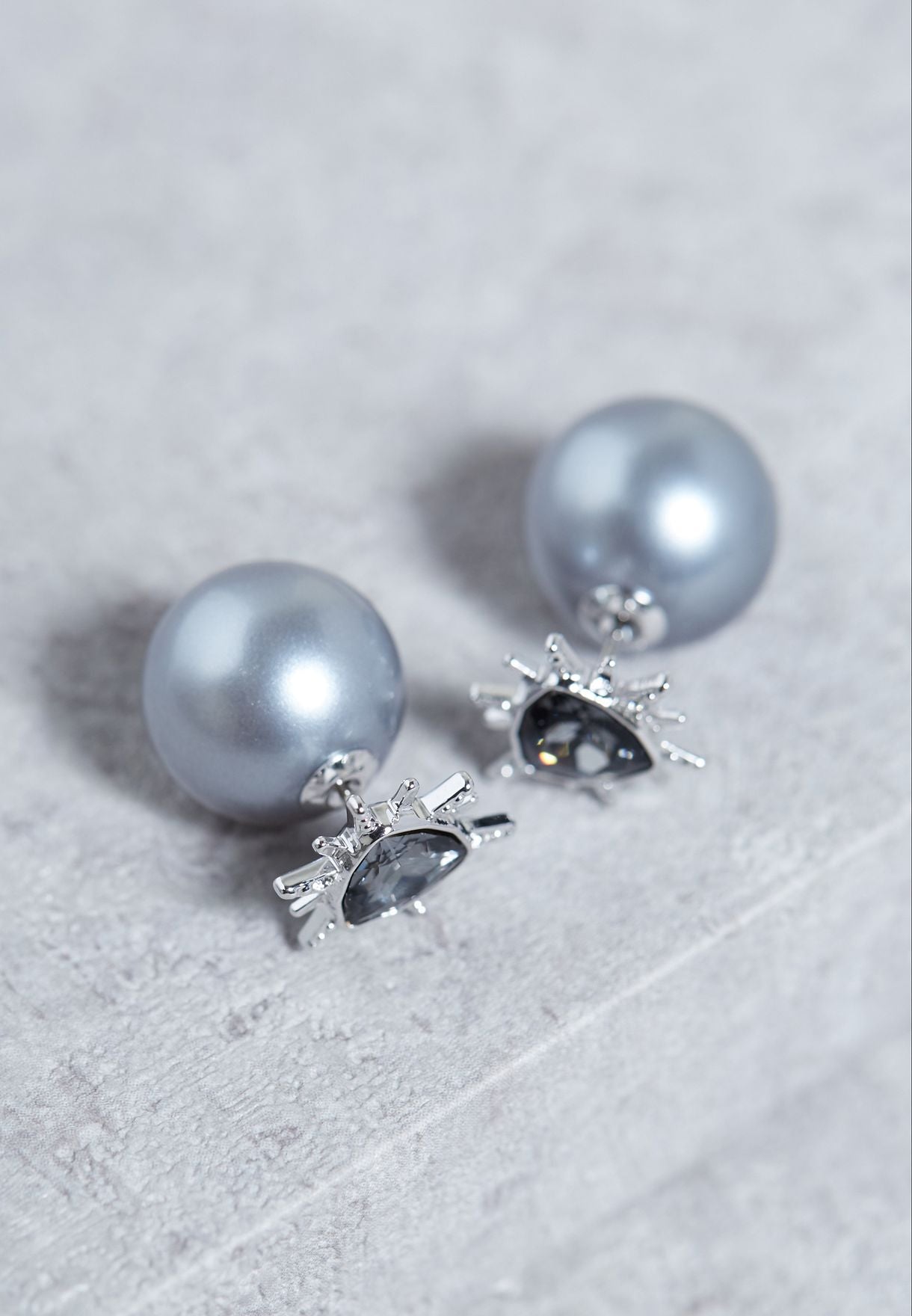 SWAROVSKI Fantastic 灰色水晶及珍珠鍍銠耳環 #5230607