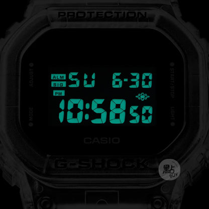 Casio DW-5600SKE-7JR close up night mode