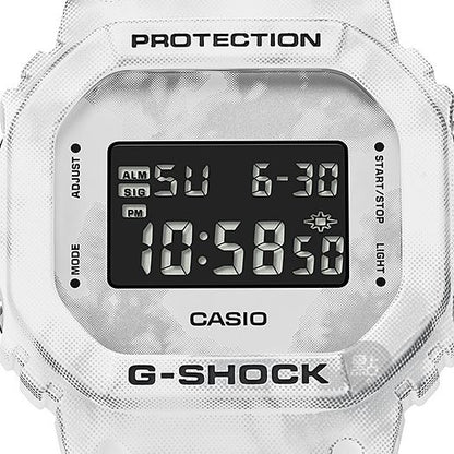 DW-5600GC-7ER close up