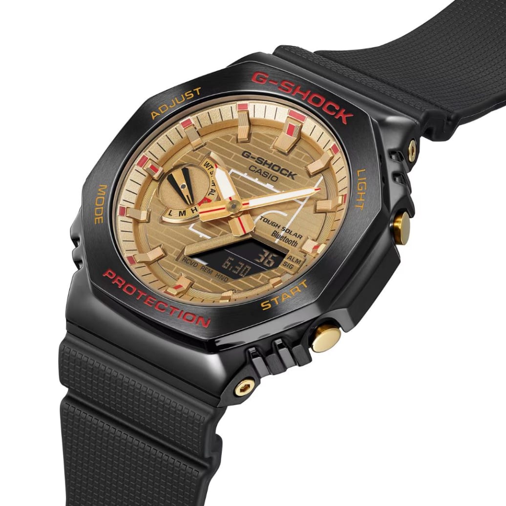 卡西歐 GBM-2100RH-1ADR - 側面照