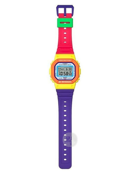 CASIO DW-5610DN-9ER G-Shock 樹脂錶帶 200米防水 - 全身圖，展示多色樹脂錶帶