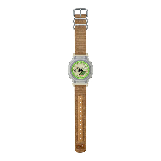 CASIO GA-2100HUF-5AER G-Shock 石英米色透明中性手錶 - 手錶配棕褐色HUF尼龍錶帶，完整平放圖