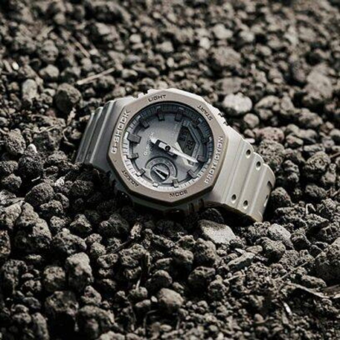Casio GA-2100 Series 雙顯手錶 GA-2110ET-8ADR